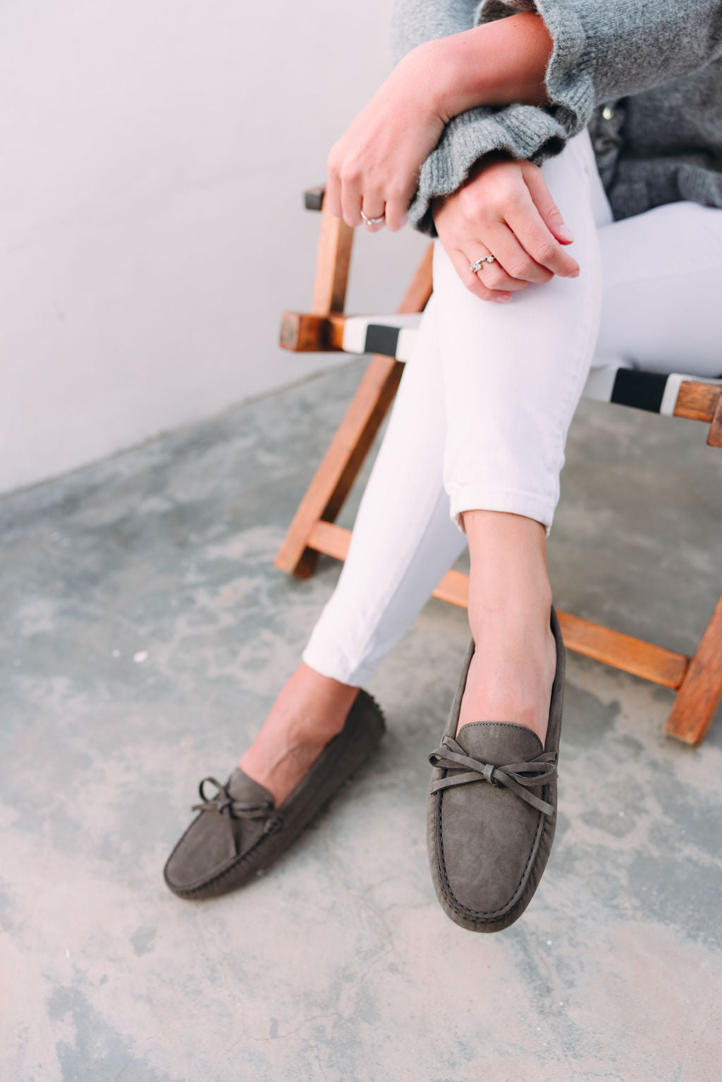 Cenere moccasin with bow