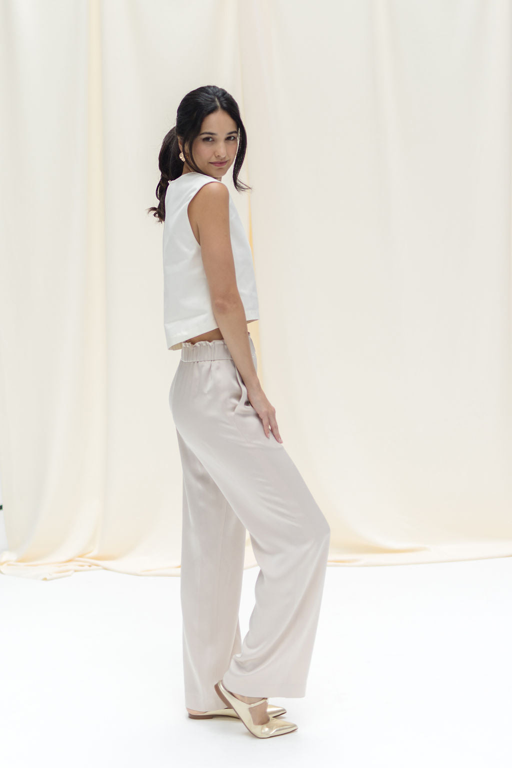 Berg Wash Platino Bow Mules