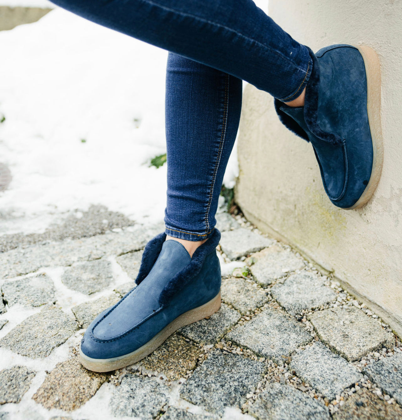 Nabuk Blu lined ankle boots